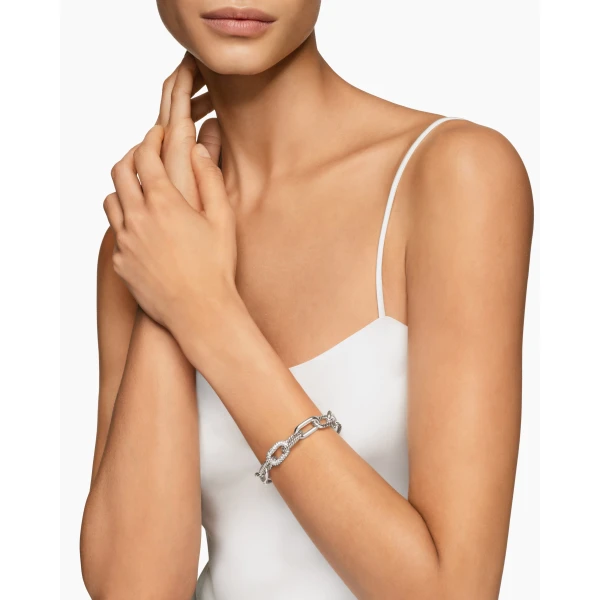 11mm in Silver – front view of authentic Chain Bracelets at Luxury Shoes |David Yurman DY Madison® Chain Bracelet in Sterling Silver with Diamonds