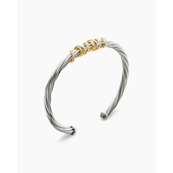 4mm Gold – worn on the wrist