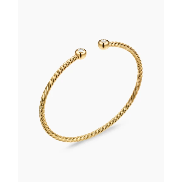 2.6mm Gold – worn on the wrist