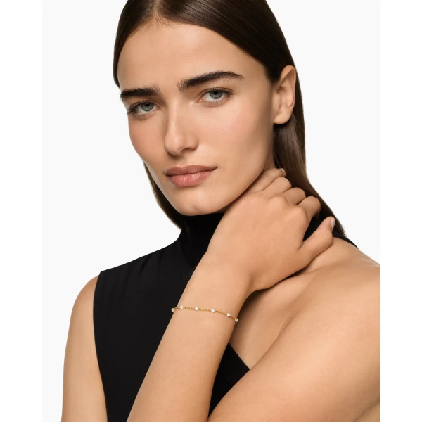 4.5mm in White – front view of authentic Chain Bracelets at Luxury Shoes |David Yurman Pearl Classics Toggle Chain Bracelet in 18K Yellow Gold