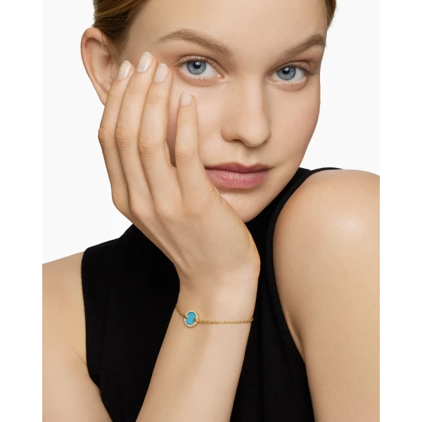 11mm in Blue – clasp and closure mechanism detail|David Yurman Petite DY Elements® Center Station Chain Bracelet in 18K Yellow Gold with Turquoise and Diamonds