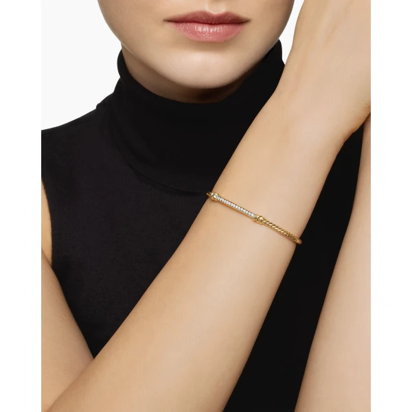 3mm – pavé setting and gemstone detail close-up|David Yurman Petite Helena Cablespira® Station Bracelet in 18K Yellow Gold with Diamonds