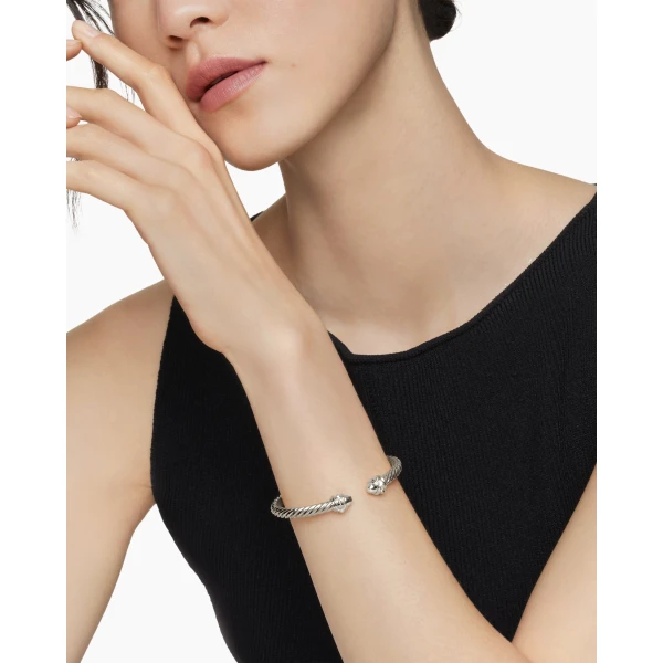 5mm – pavé setting and gemstone detail close-up|David Yurman Renaissance® Classic Cable Bracelet in Sterling Silver