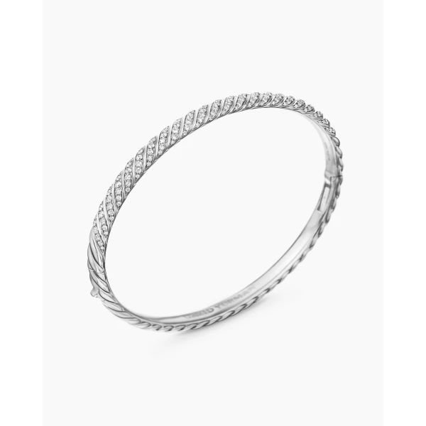 4.6mm Silver – worn on the wrist