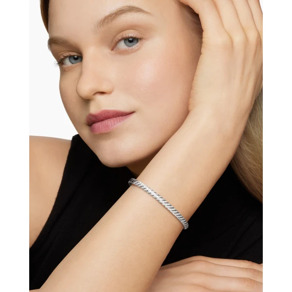 4.6mm – pavé setting and gemstone detail close-up|David Yurman Sculpted Cable Bangle Bracelet in 18K White Gold with Diamonds