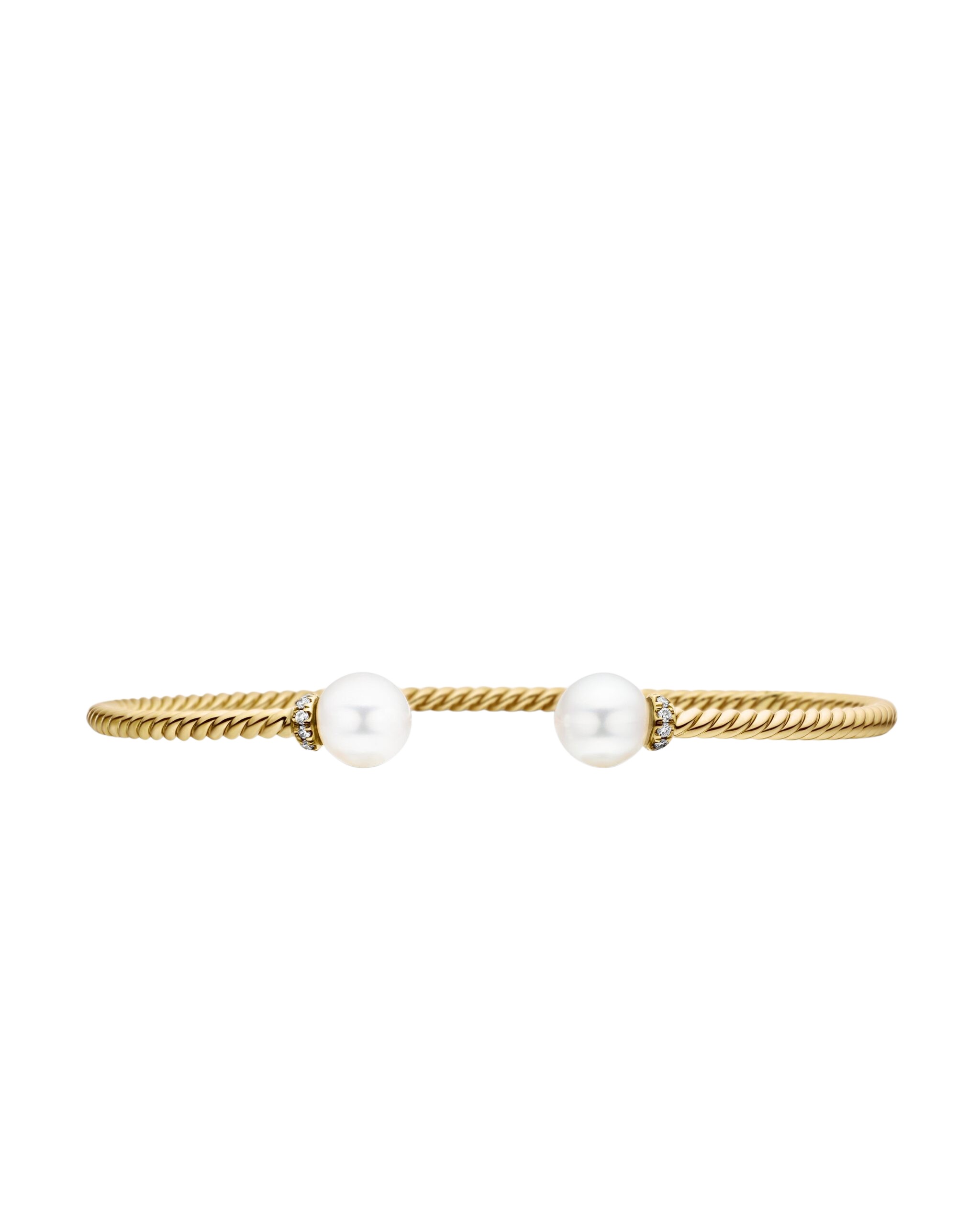 David-Yurman-Solari-Cablespira®-Bracelet-in-18K-Yellow-Gold-with-Pearls-and-Diamonds-2.3mm-coveti-scaled12131_nobg David Yurman Solari Cablespira® Bracelet in 18K Yellow Gold with Pearls and Diamonds