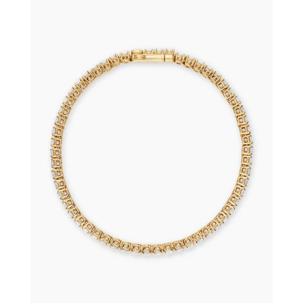 3mm Gold – worn on the wrist