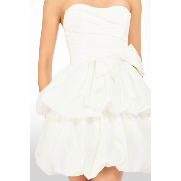 Jenny Packham  Ivory gown