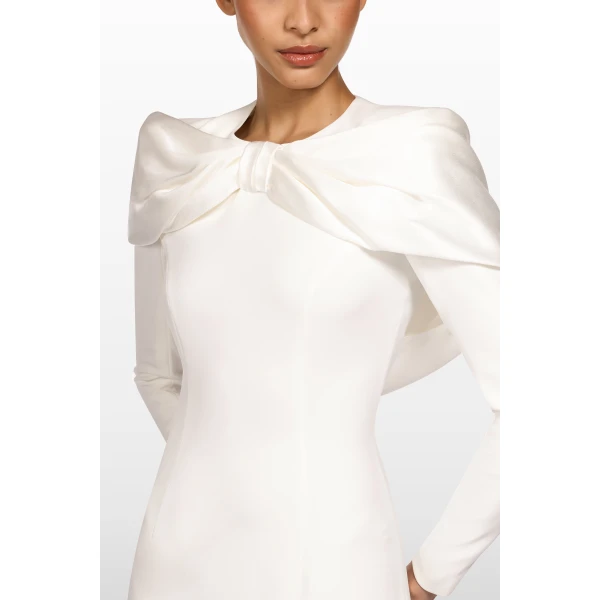 Jenny Packham  White gown
