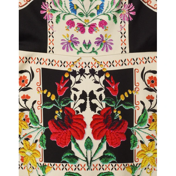 La DoubleJ Gingerbread Dress Plaza Placée Ivory in Flat Cotton Stretch - Dresses - Milanese Maximalist Fashion at Luxury Shoes 