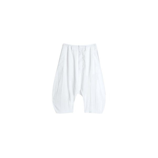Lemaire Creased Dropped Crotch Bermudas in Poly Viscose Twill - Shorts - Parisian Minimalist Luxury at Luxury Shoes 