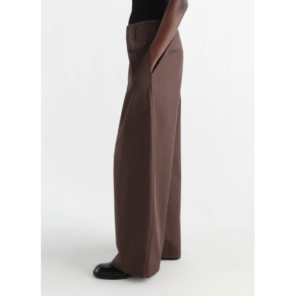 Lemaire Large Chino in Cotton Twill - Pants - Parisian Minimalist Luxury at Luxury Shoes 