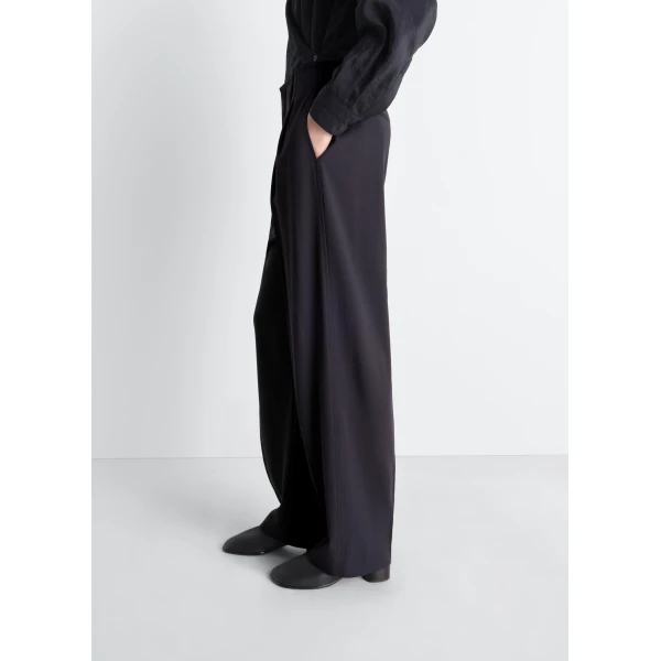 Lemaire Soft Tailored Pants in Wool Crepe - Pants - Parisian Minimalist Luxury at Luxury Shoes 