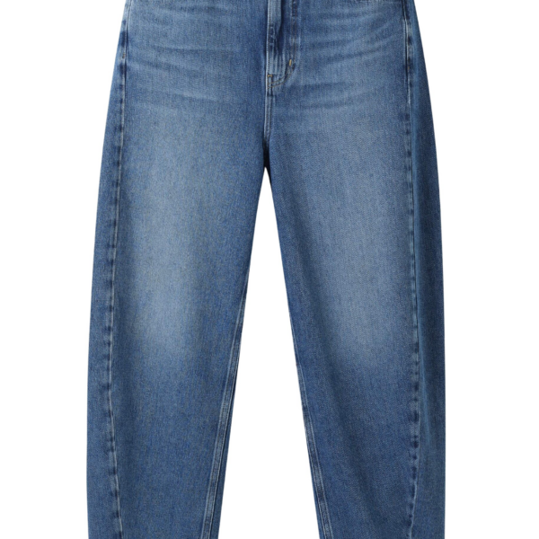 Me and Em Engineered Barrel Jean
Supersoft Denim