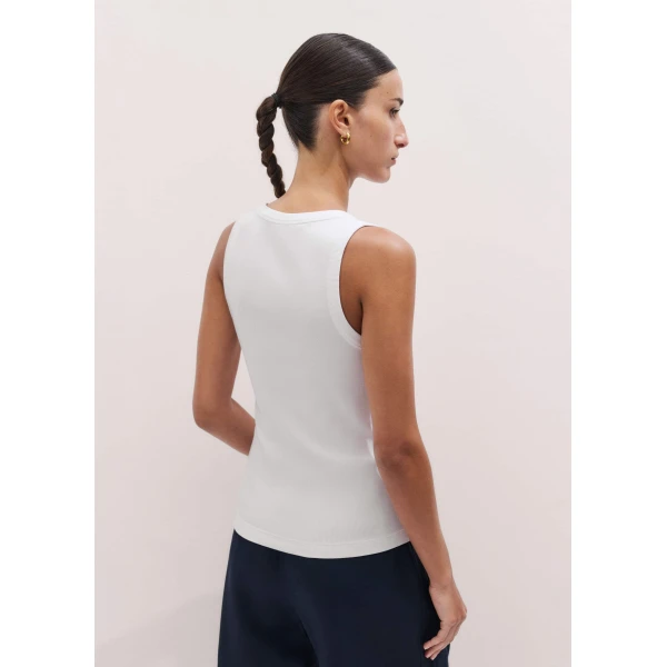 ME+EM Ultimate V-Neck Vest