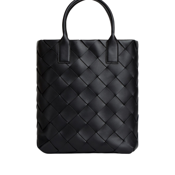Khaite Maxi Intreccio Tote in Black/swimming pool - Multicolour Totes & Top-Handle Bags - The Lotus Tote Bag - Shop at Luxury Shoes 