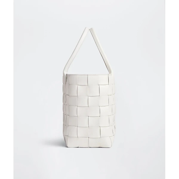 Khaite Maxi Intreccio Tote in White/black - Multicolour Totes & Top-Handle Bags - The Lotus Tote Bag - Shop at Luxury Shoes 