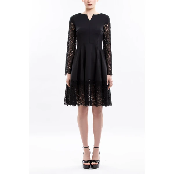 Short Lace Dress - Image 5
