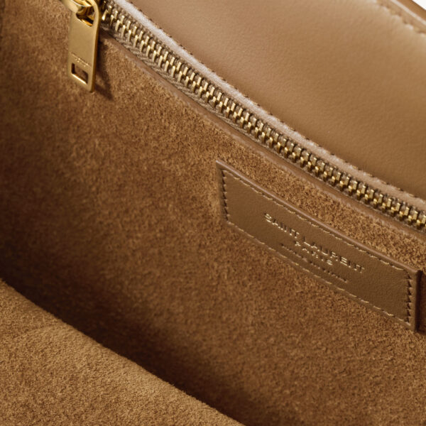 Saint Laurent LE 5 À 7 SMALL BEA in suede, view 6