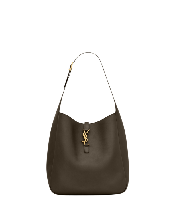 Saint Laurent LE 5 À 7 supple LARGE in grained leather designed in Paris