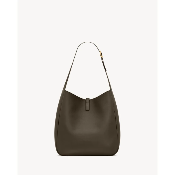 Saint Laurent LE 5 À 7 supple LARGE in grained leather designed in Paris