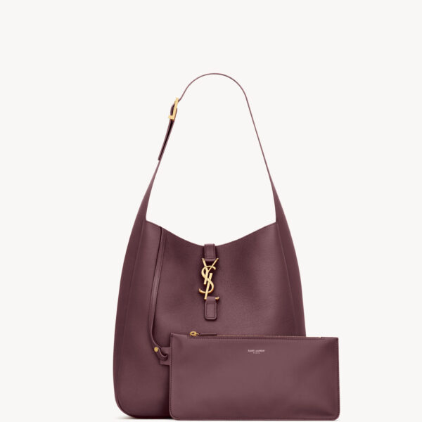 Saint Laurent LE 5 À 7 supple large in grained leather, view 3