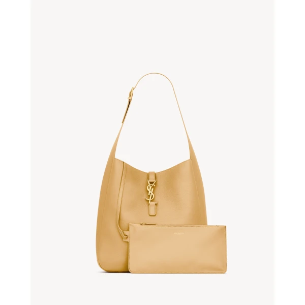Saint Laurent LE 5 À 7 supple large in grained leather designed in Paris