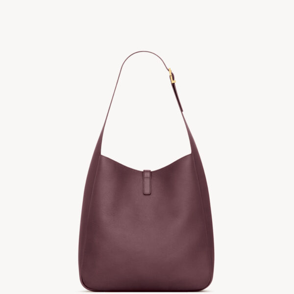 Saint Laurent LE 5 À 7 supple large in grained leather, view 4