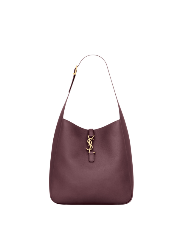 Saint Laurent LE 5 À 7 supple large in grained leather designed in Paris