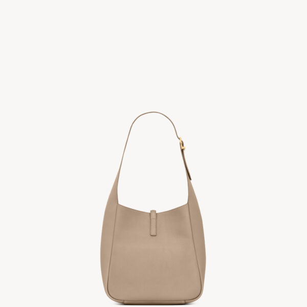 Saint Laurent LE 5 À 7 supple small IN GRAINED LEATHER, view 3