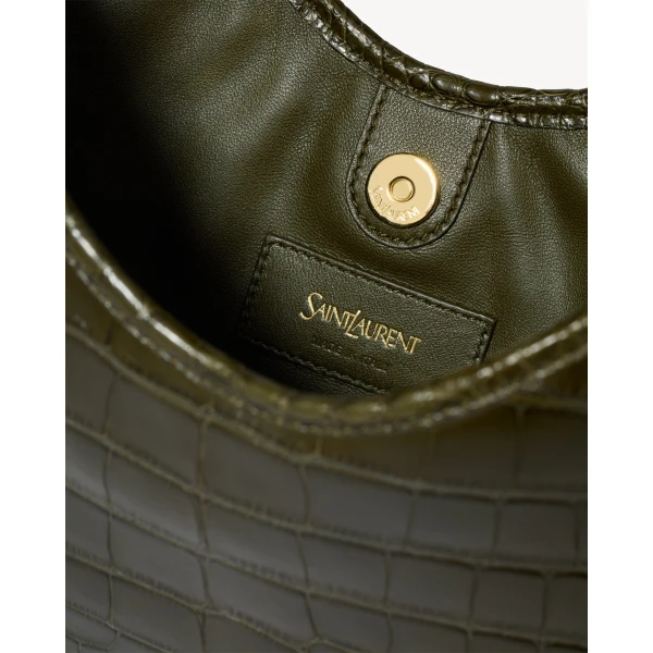 crafted in Italy. Ships worldwide
