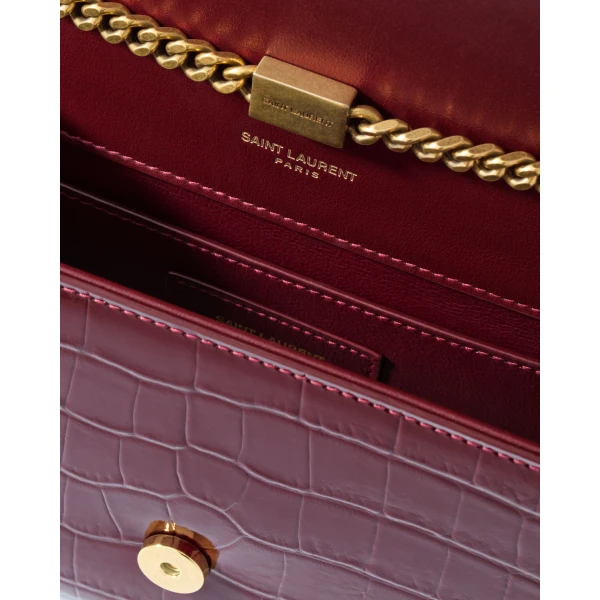 crafted in Italy. Ships worldwide