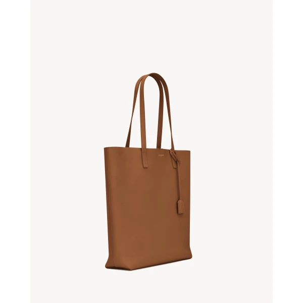 Saint Laurent SHOPPING SAINT LAURENT IN LEATHER designed in Paris