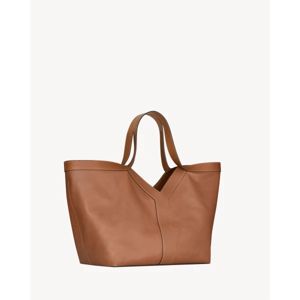 Saint Laurent Y TOTE IN LEATHER designed in Paris