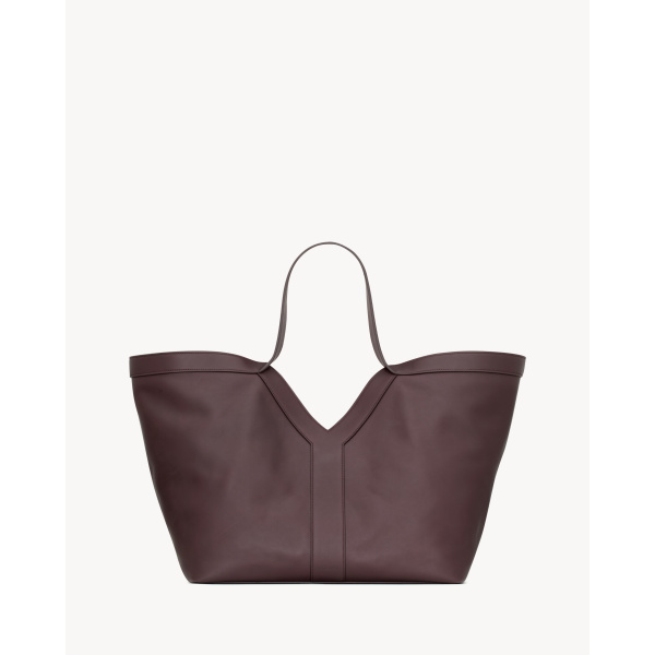 Saint Laurent Y tote in leather designed in Paris
