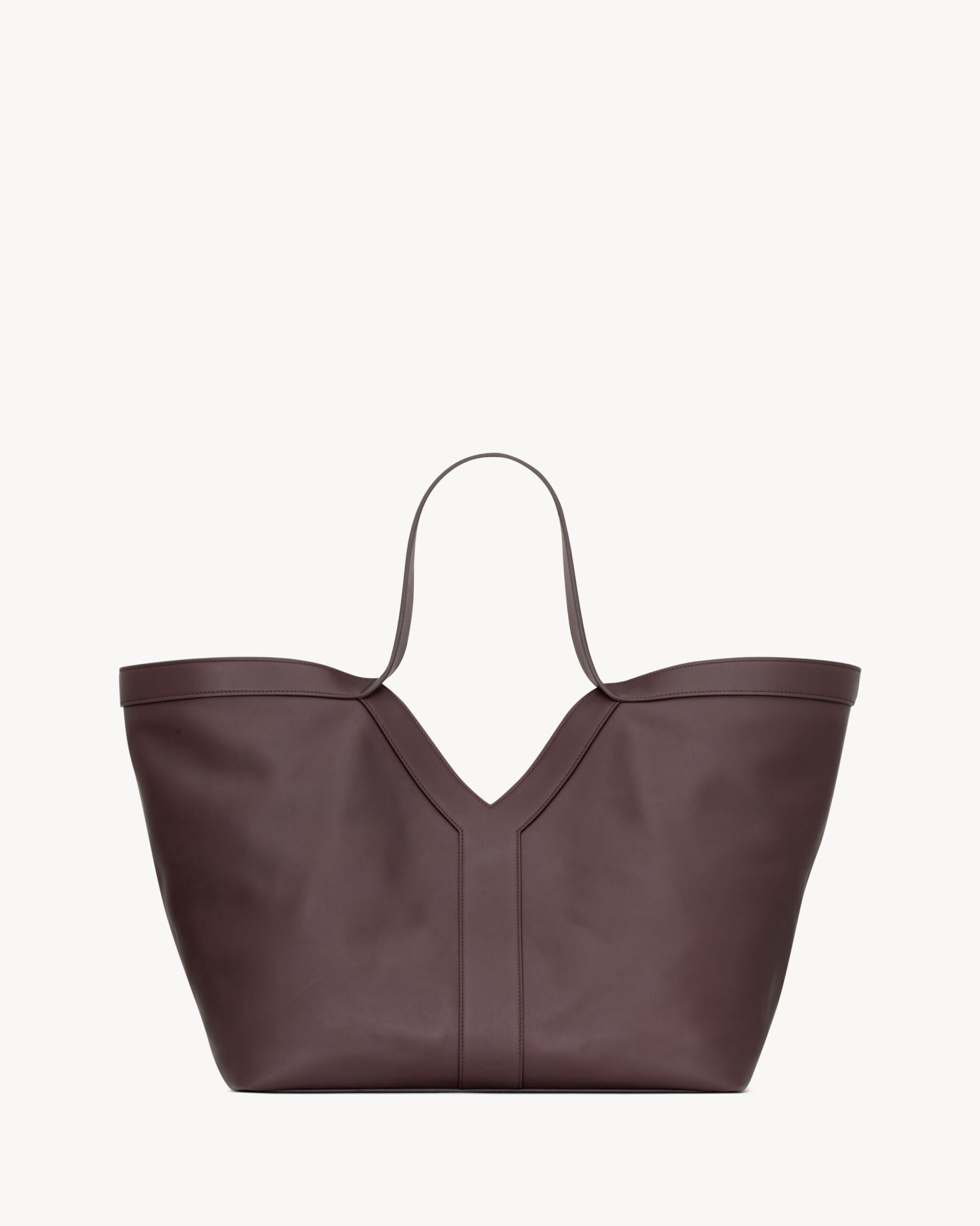 Saint Laurent Y tote in leather designed in Paris Saint Laurent Y tote in leather designed in Paris