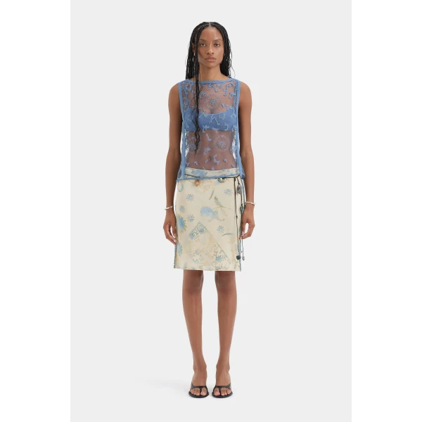 Sir The Label  in soft pastel tones – resort wear collection