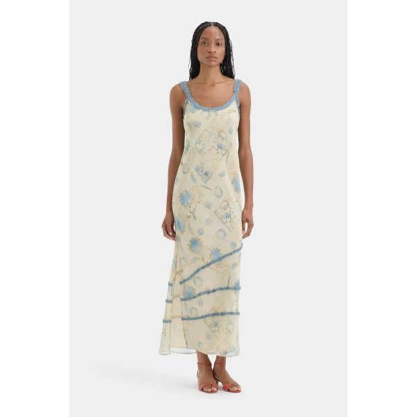 Sir The Label  in soft pastel tones – resort wear collection