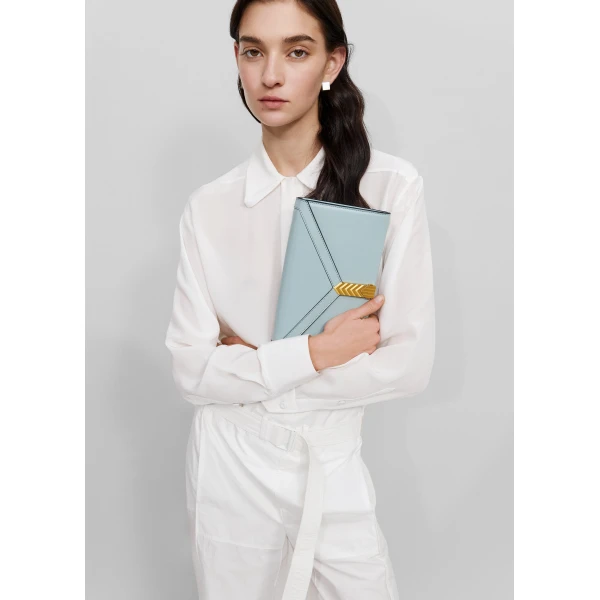 The Frankie Shop 3D-Collar Shirt - Ivory - Oversized Minimalist Tops in Ivory - Shop at Luxury Shoes 