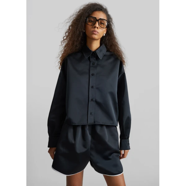 The Frankie Shop Arlen Satin Boxy Shirt - Black - Oversized Minimalist Tops in Black - Shop at Luxury Shoes 