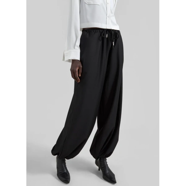 The Frankie Shop Aubray Balloon Pants - Black - Oversized Minimalist Pants in Black - Shop at Luxury Shoes 