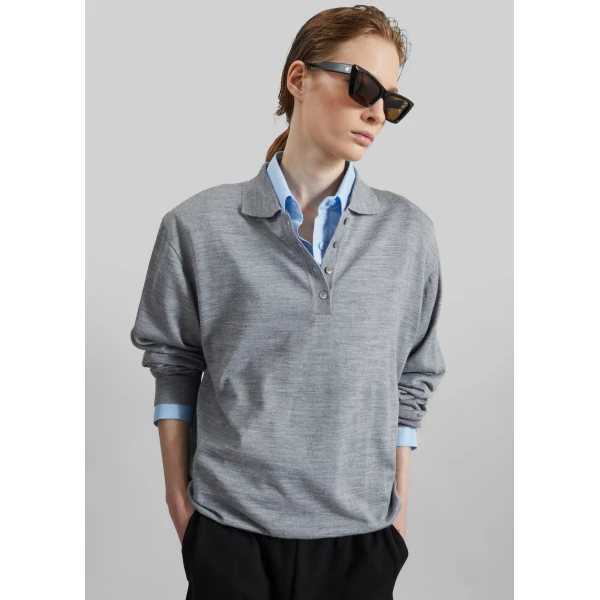 The Frankie Shop Avallon Padded Knit Polo – Grey, view 3