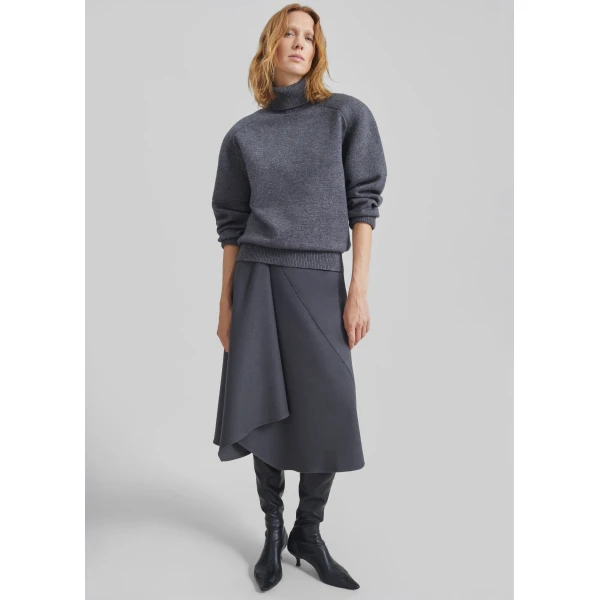 The Frankie Shop Bayel Flared Midi Skirt - Dark Grey - Oversized Minimalist Skirts in Grey - Shop at Luxury Shoes 