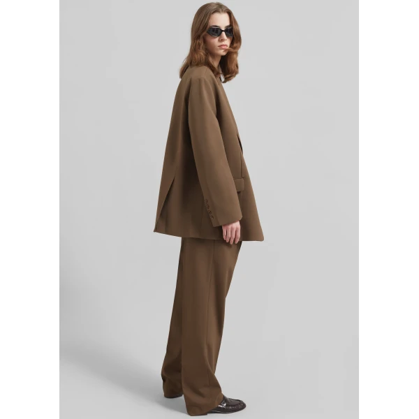 The Frankie Shop Bea Blazer - Chocolate - Oversized Minimalist Jackets in Beige - Shop at Luxury Shoes 