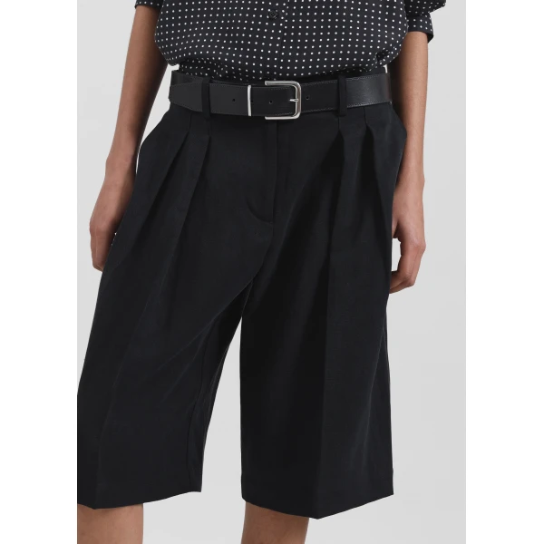 The Frankie Shop Bilbao Pleated Linen Bermuda Shorts - Black - Oversized Minimalist Shorts in Black - Shop at Luxury Shoes 
