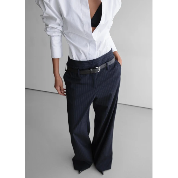 The Frankie Shop Camlez Low Belt Loop Trousers - Navy Pinstripe - Oversized Minimalist Pants in Multicolour - Shop at Luxury Shoes 
