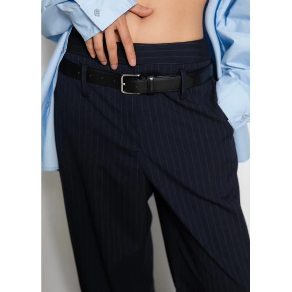 The Frankie Shop Camlez Low Belt Loop Trousers - Navy Pinstripe - Oversized Minimalist Pants in Multicolour - Shop at Luxury Shoes 