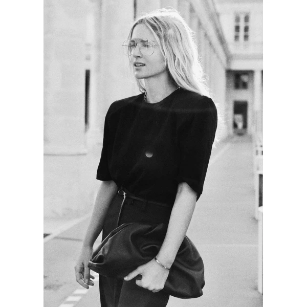 The Frankie Shop Carrington Padded Shoulder Tee - Black - Oversized Minimalist Tops in Black - Shop at Luxury Shoes 