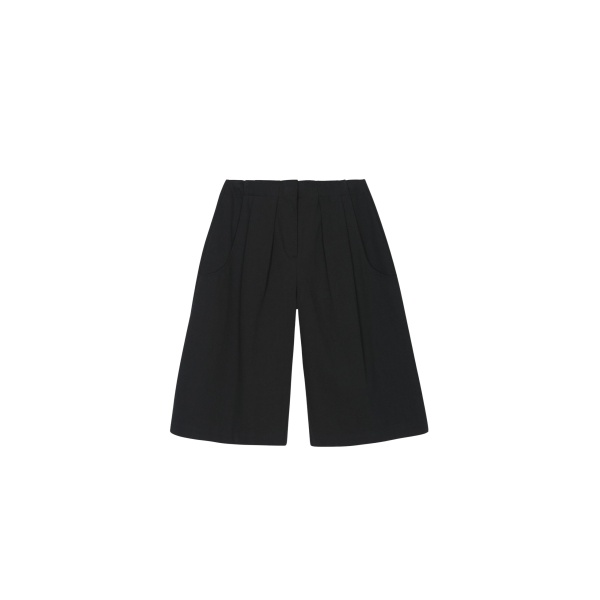 The Frankie Shop Cedar Bermuda Shorts - Black - Oversized Minimalist Shorts in Black - Shop at Luxury Shoes 