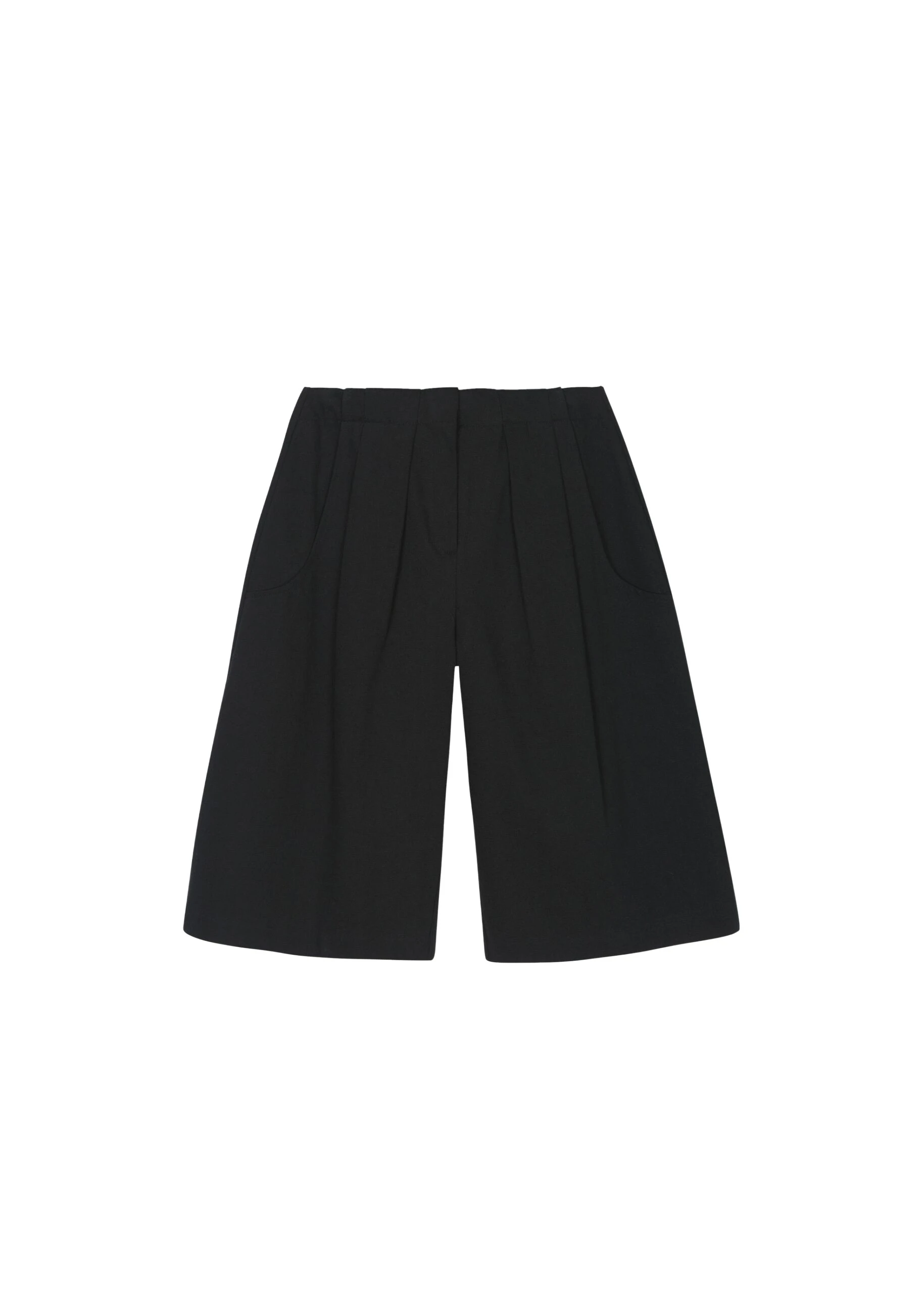The-Frankie-Shop-Cedar-Bermuda-Shorts-Black-coveti-scaled28401_nobg The Frankie Shop Cedar Bermuda Shorts - Black - Oversized Minimalist Shorts in Black - Shop at Luxury Shoes